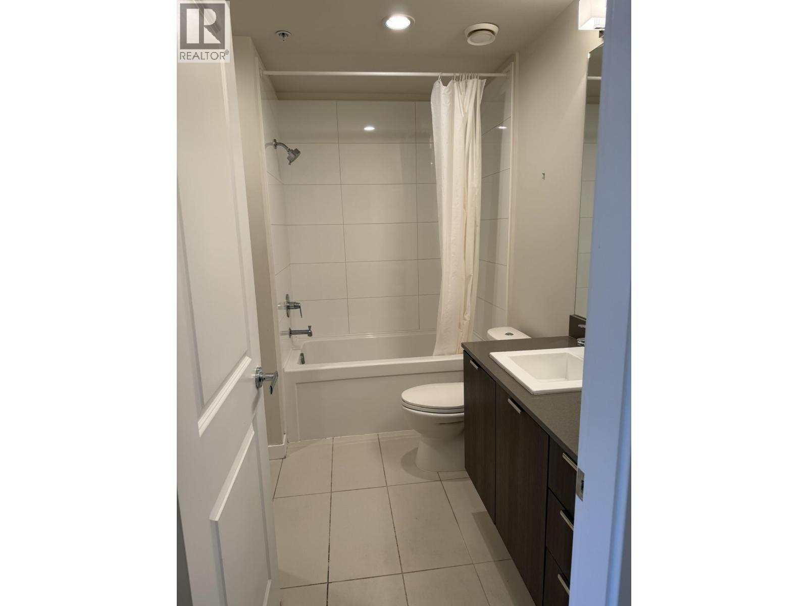 518 9877 University Crescent, Burnaby, British Columbia  V5A 0A7 - Photo 12 - R3120892