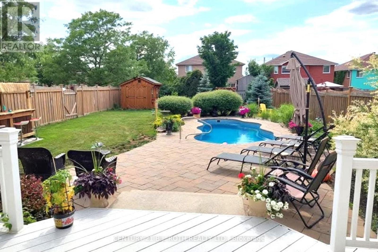 14 ROUND LEAF COURT, Barrie, Ontario