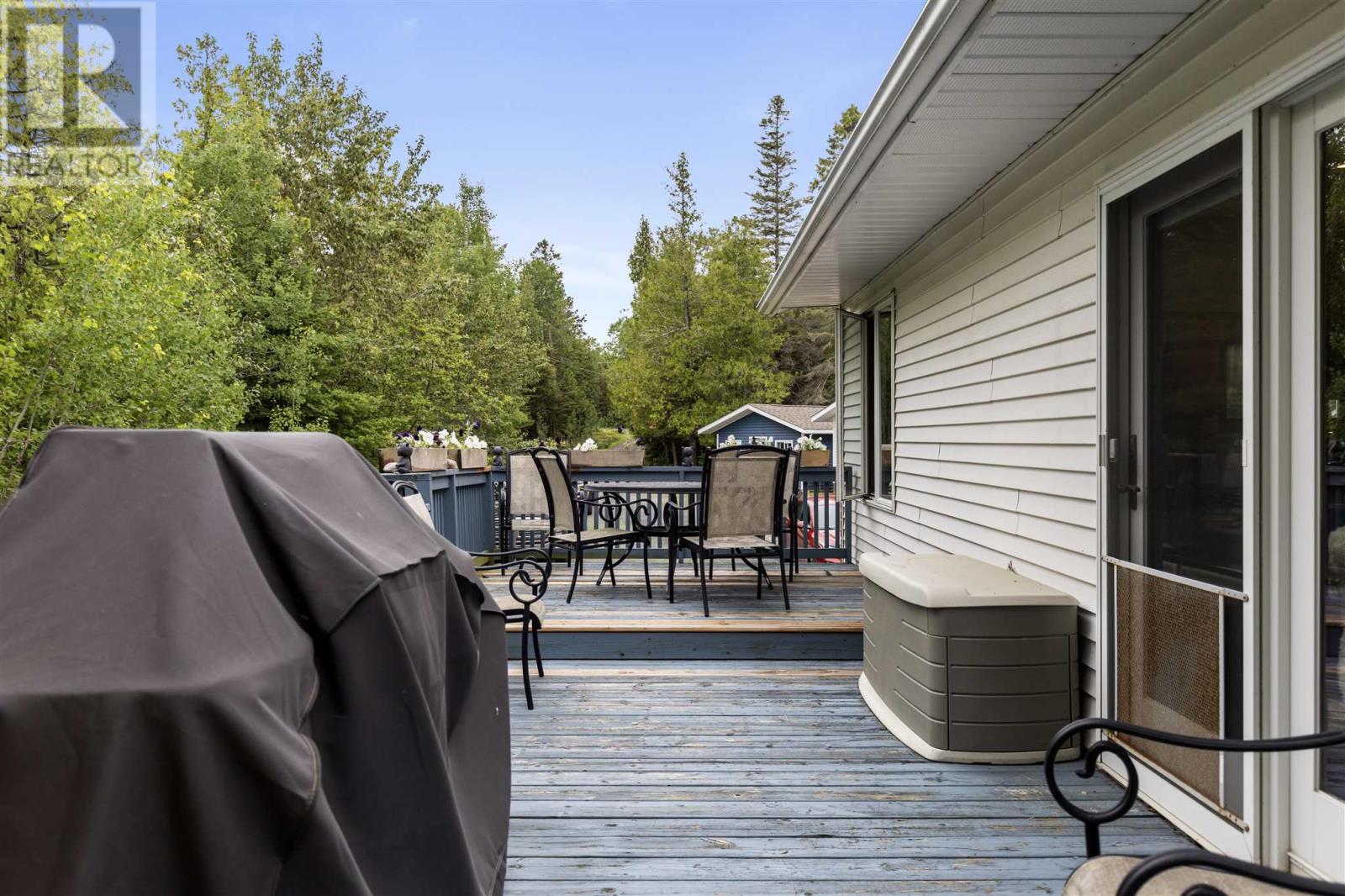 3804 Hamilton Dr, Hilton Beach, Ontario  P0R 1G0 - Photo 34 - SM260341
