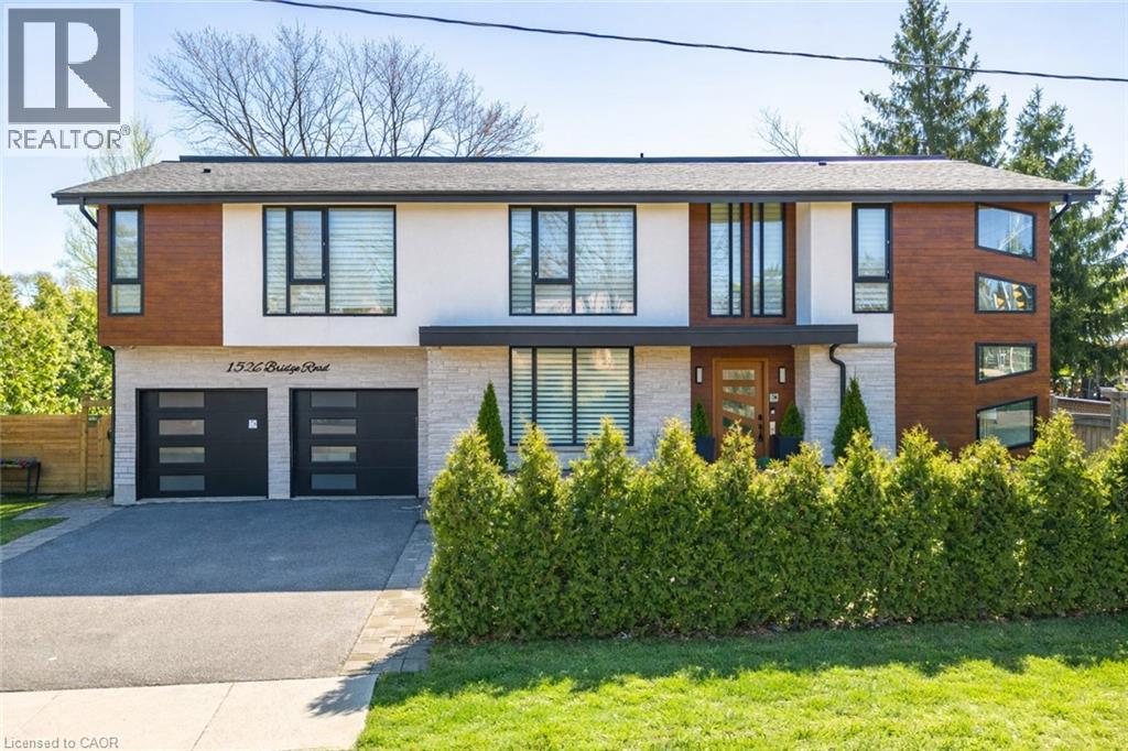 1526 Bridge Road, Oakville, Ontario  L6L 2E3 - Photo 2 - 40828246