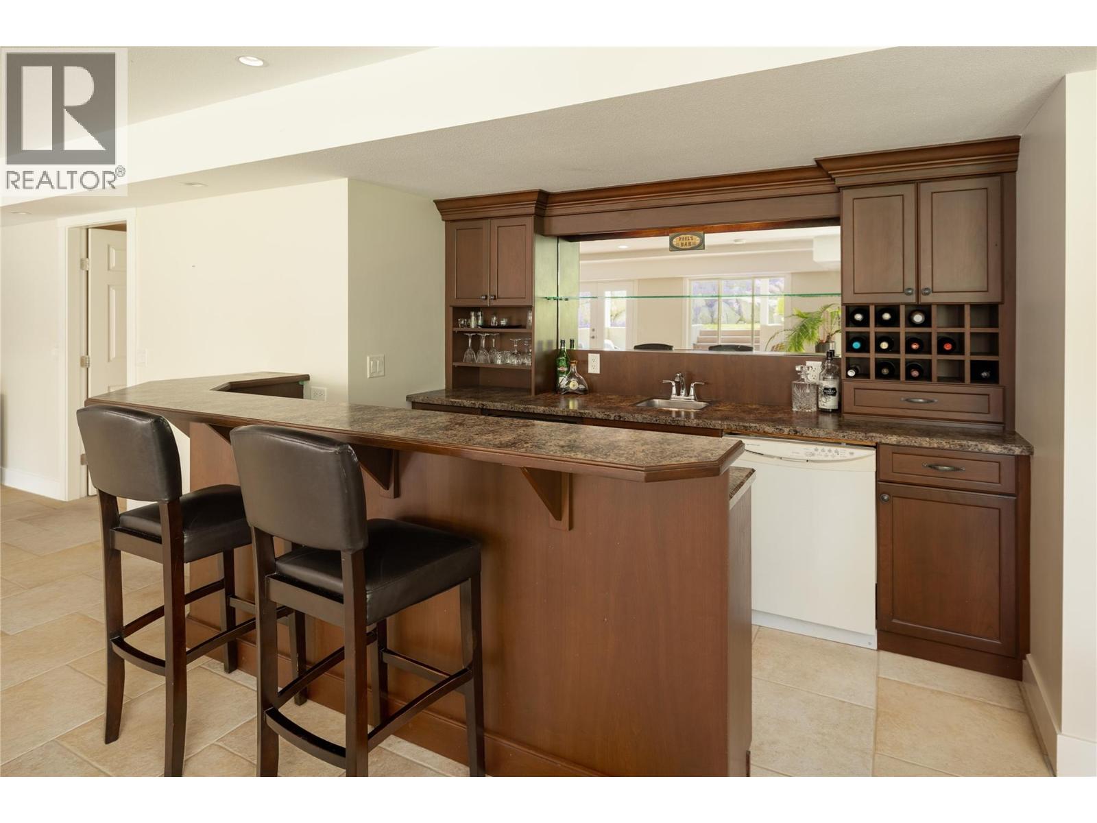 4837 Canyon Ridge Crescent, Kelowna, British Columbia  V1W 4A1 - Photo 32 - 10385522