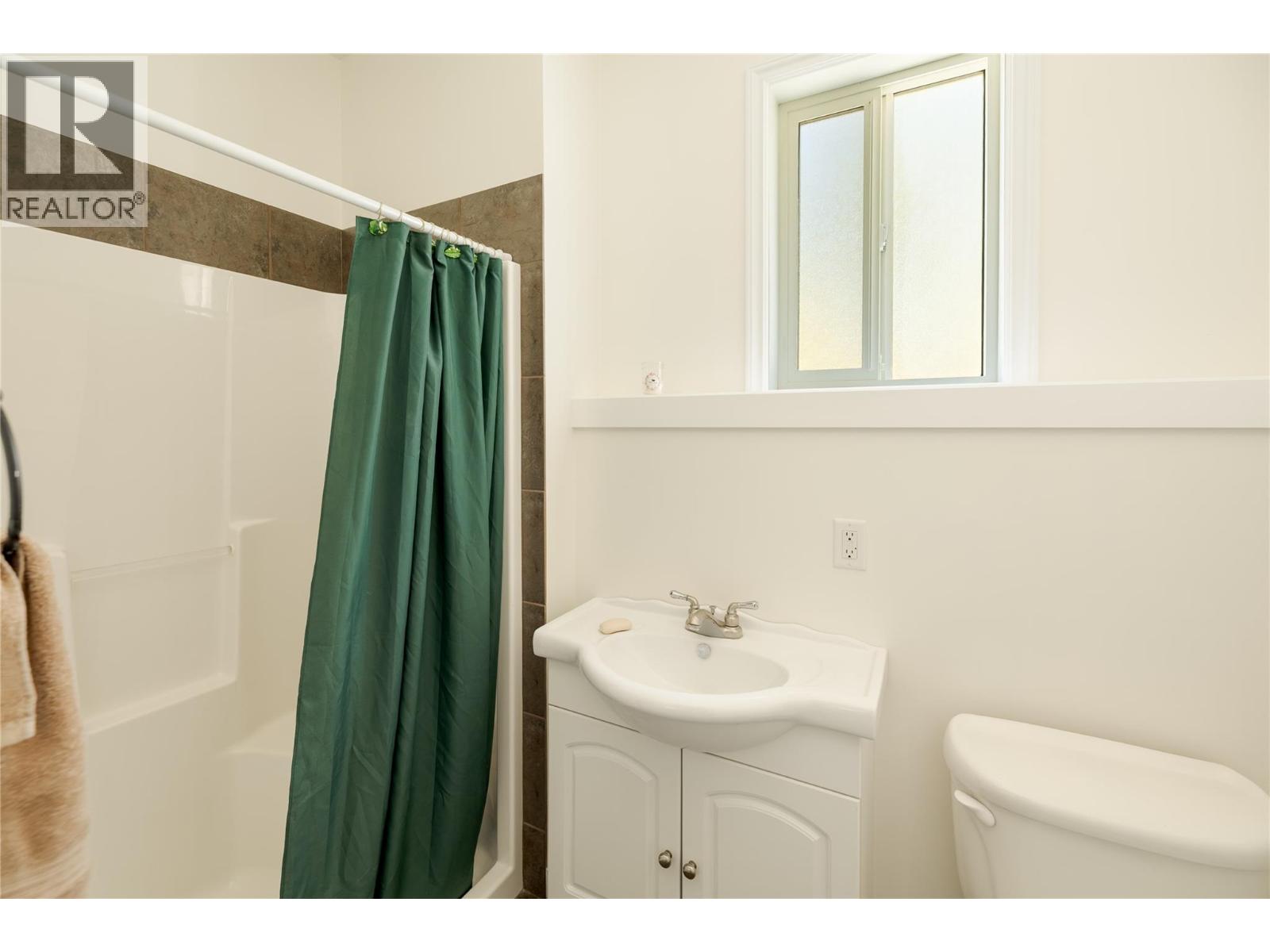 4837 Canyon Ridge Crescent, Kelowna, British Columbia  V1W 4A1 - Photo 55 - 10385522