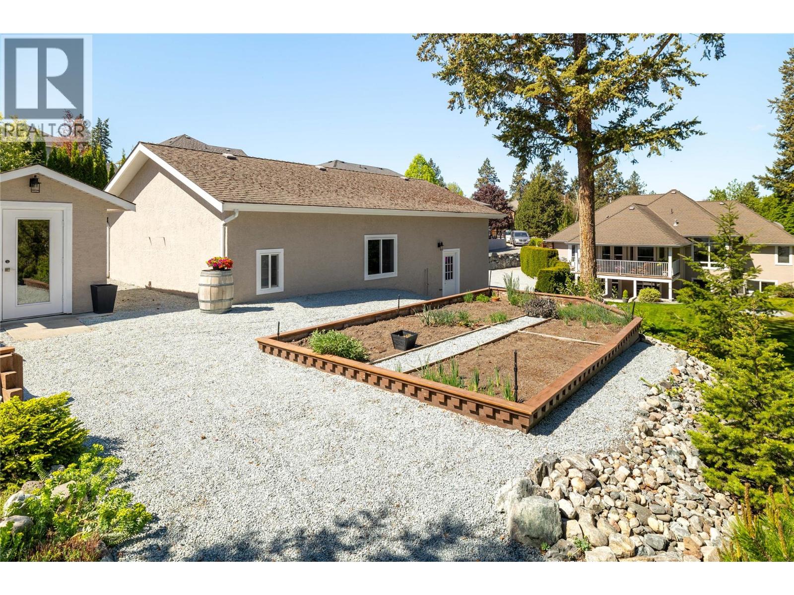 4837 Canyon Ridge Crescent, Kelowna, British Columbia  V1W 4A1 - Photo 46 - 10385522