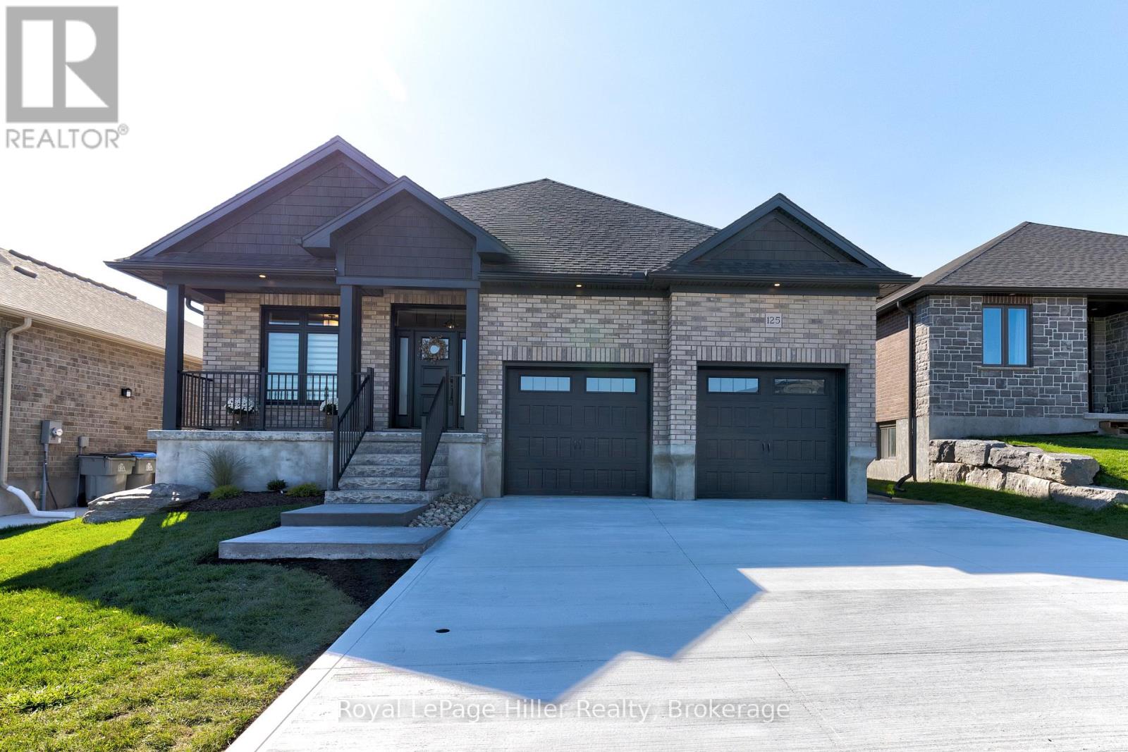 125 PUGH STREET, Perth East, Ontario