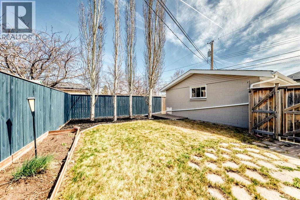 2212 4 Street NE, Calgary, Alberta  T3E 4T9 - Photo 43 - A2308261