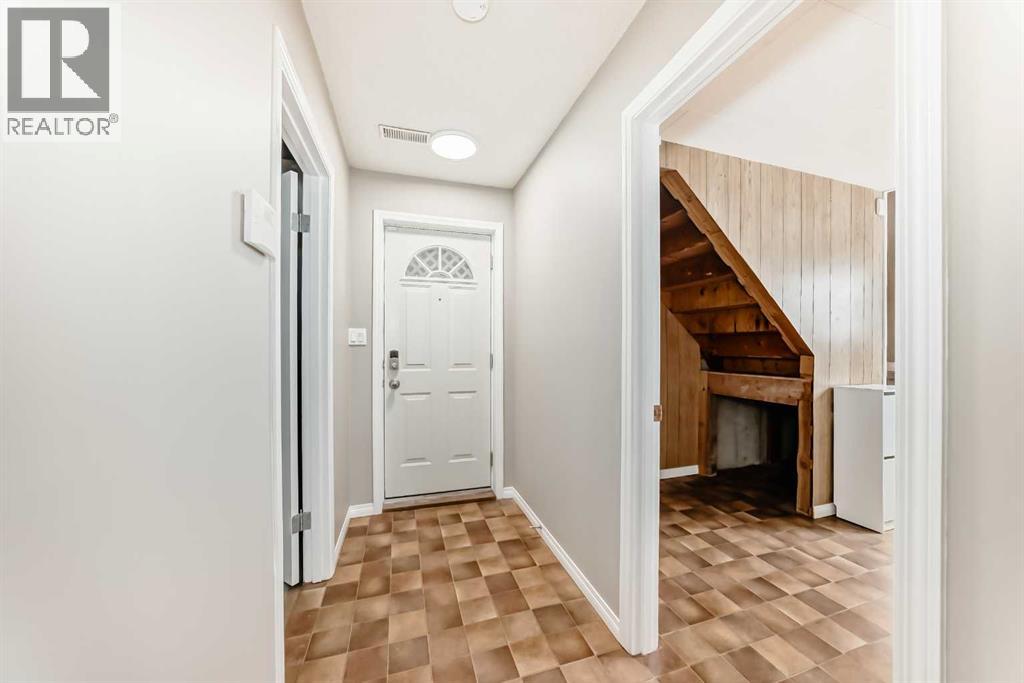 2212 4 Street NE, Calgary, Alberta  T3E 4T9 - Photo 38 - A2308261