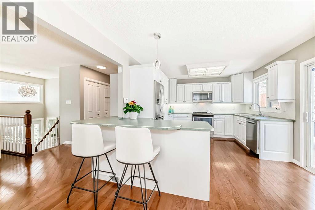 2212 4 Street NE, Calgary, Alberta  T3E 4T9 - Photo 12 - A2308261
