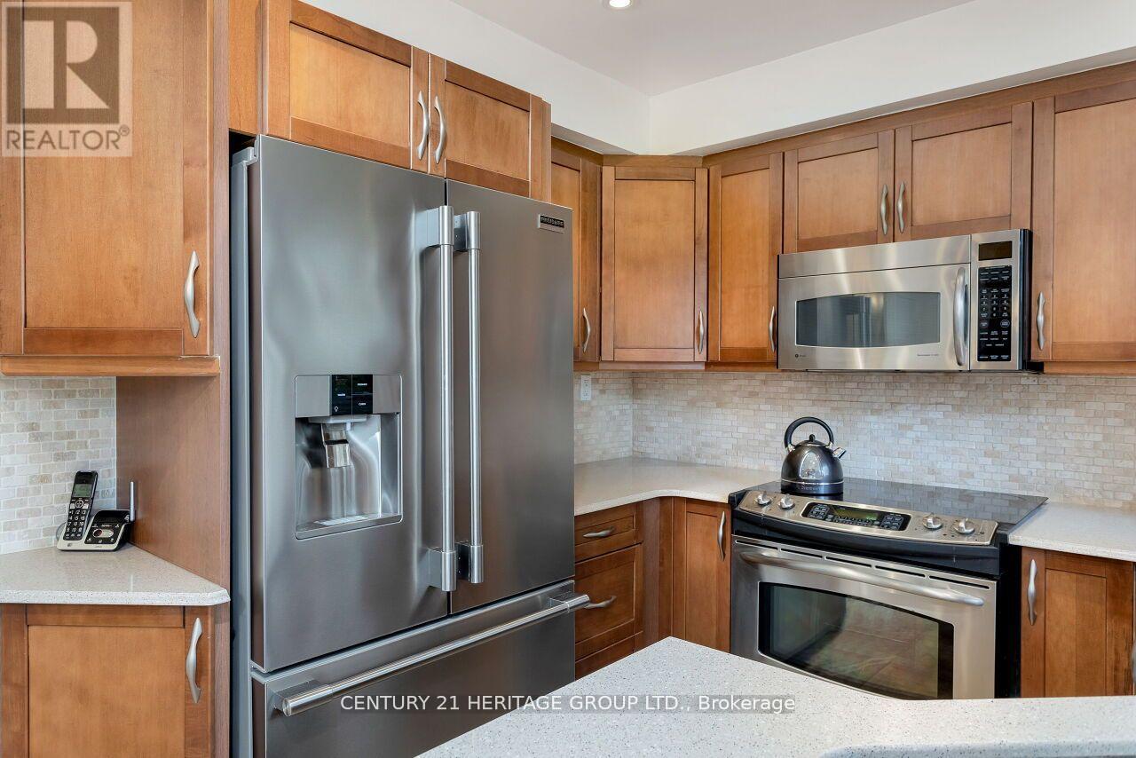46 Marathon Crescent, Toronto, Ontario  M2R 2L7 - Photo 16 - C13099654