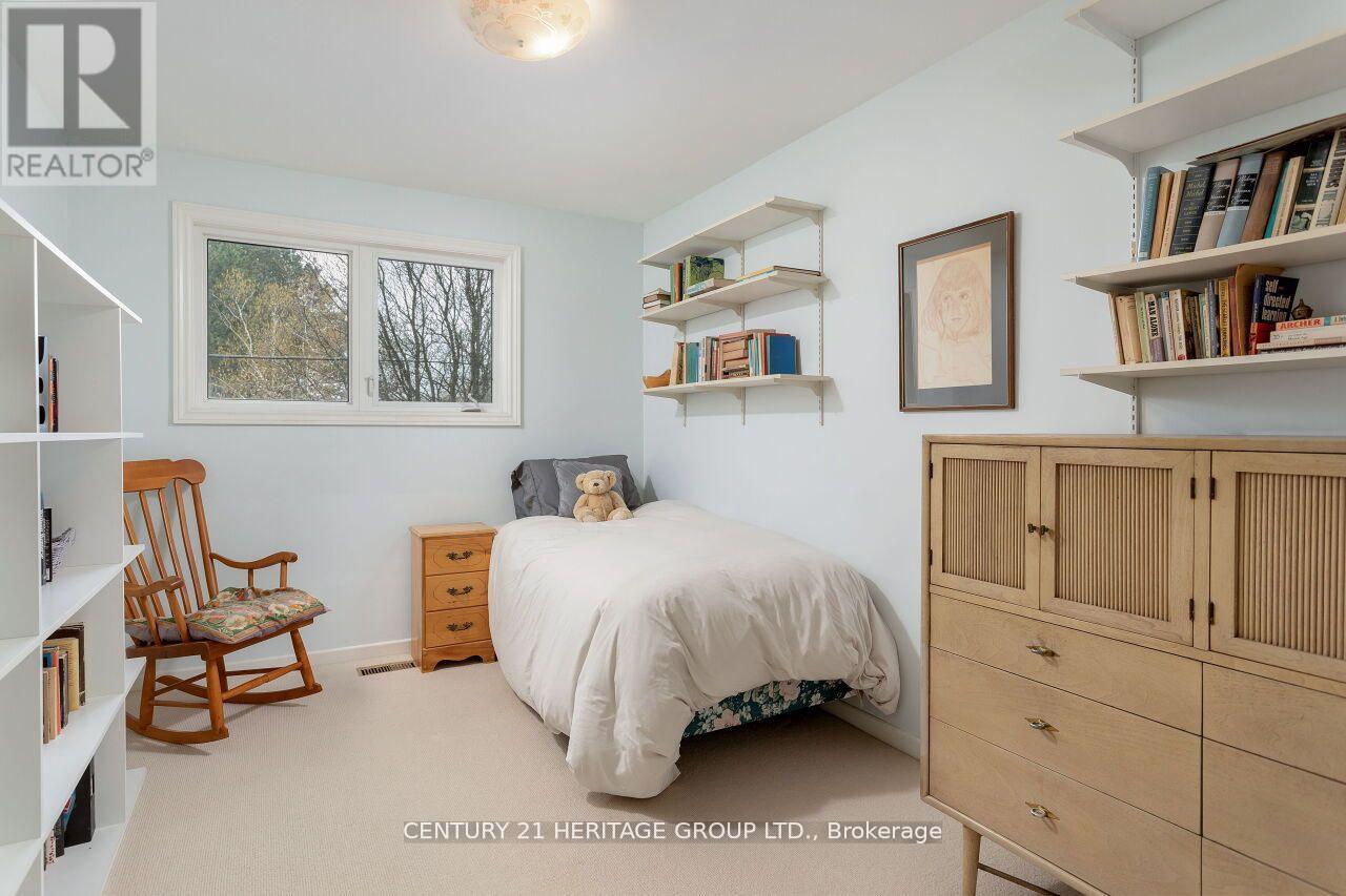 46 Marathon Crescent, Toronto, Ontario  M2R 2L7 - Photo 21 - C13099654