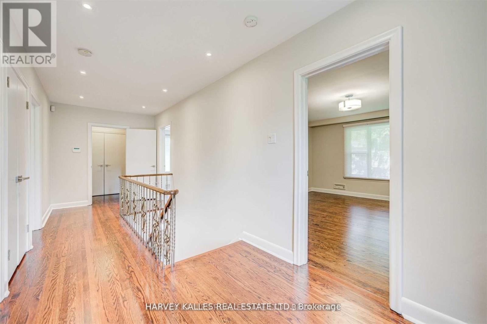 209 Lytton Boulevard, Toronto, Ontario  M4R 1L6 - Photo 11 - C13099682