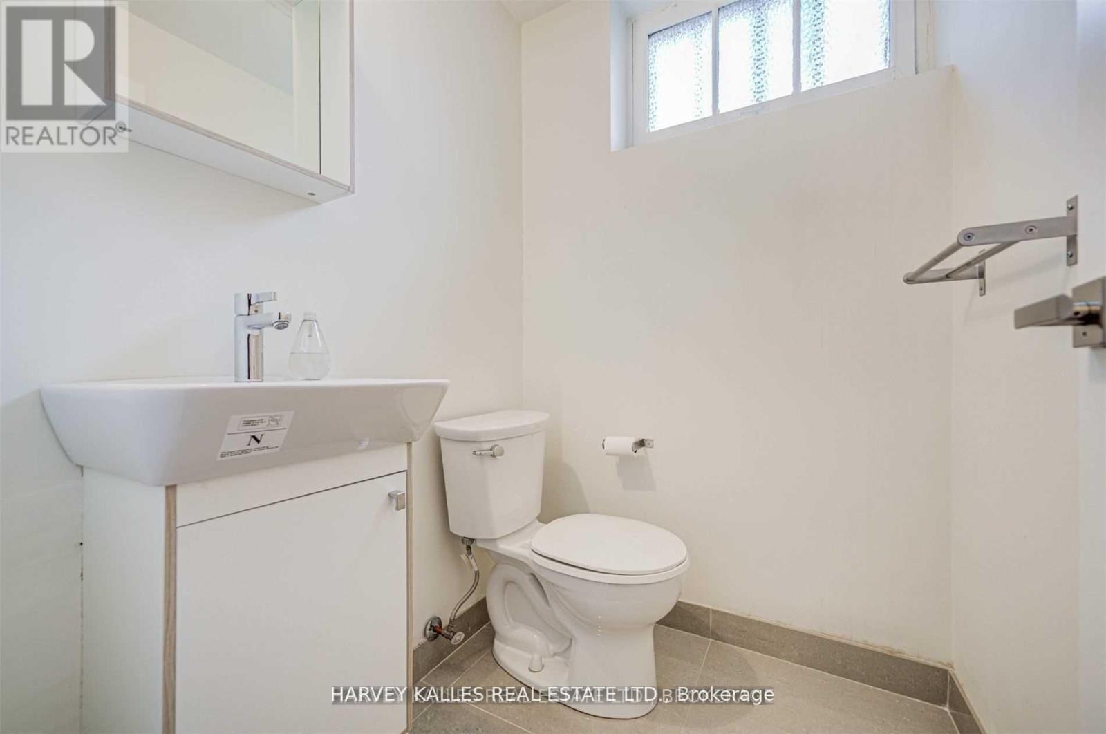 209 Lytton Boulevard, Toronto, Ontario  M4R 1L6 - Photo 18 - C13099682
