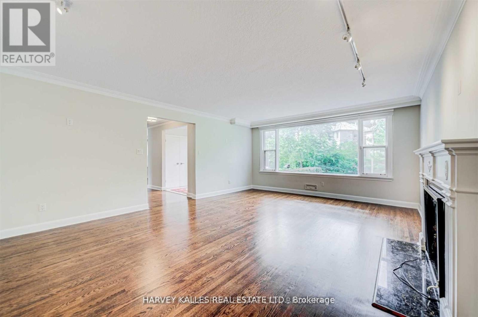 209 Lytton Boulevard, Toronto, Ontario  M4R 1L6 - Photo 3 - C13099682