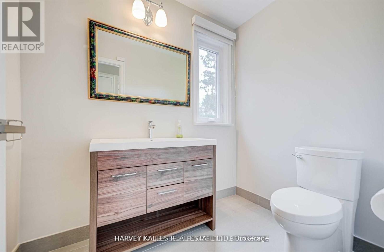 209 Lytton Boulevard, Toronto, Ontario  M4R 1L6 - Photo 6 - C13099682