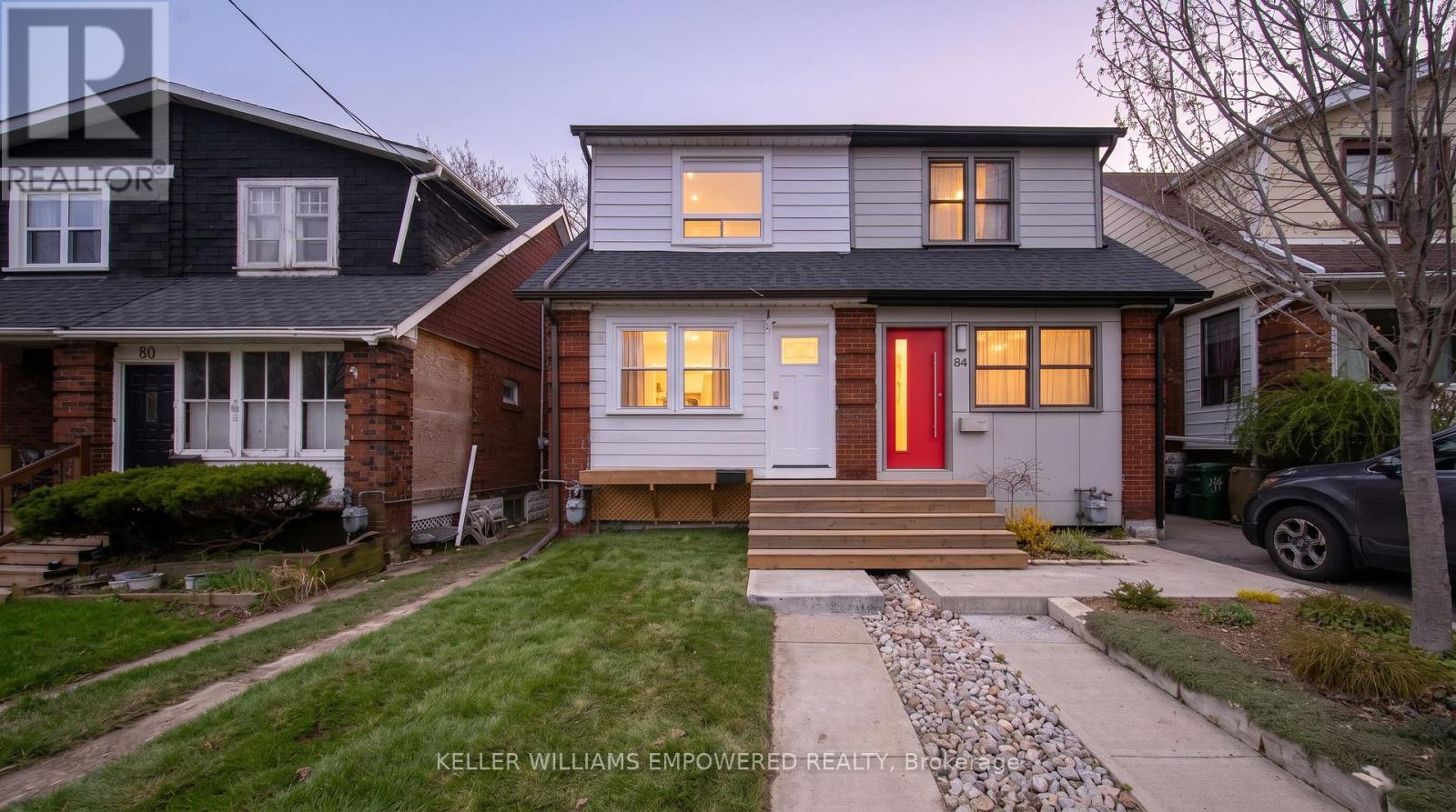 82 BILLINGS AVENUE, Toronto, Ontario