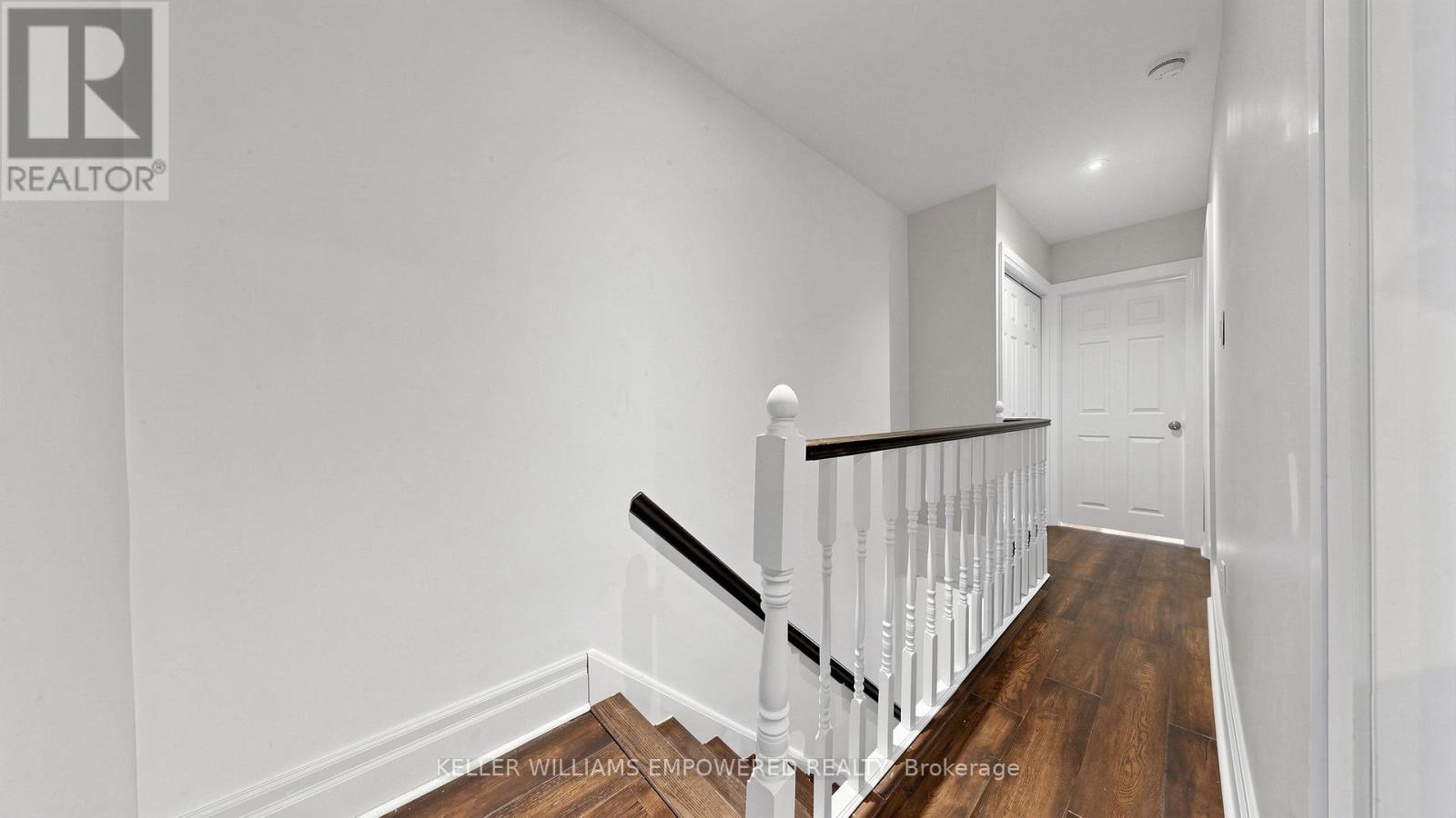 82 Billings Avenue, Toronto, Ontario  M4L 2S4 - Photo 37 - E13099724