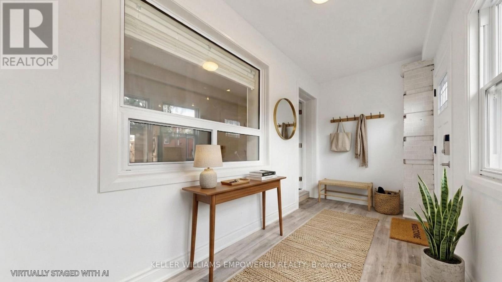 82 Billings Avenue, Toronto, Ontario  M4L 2S4 - Photo 6 - E13099724