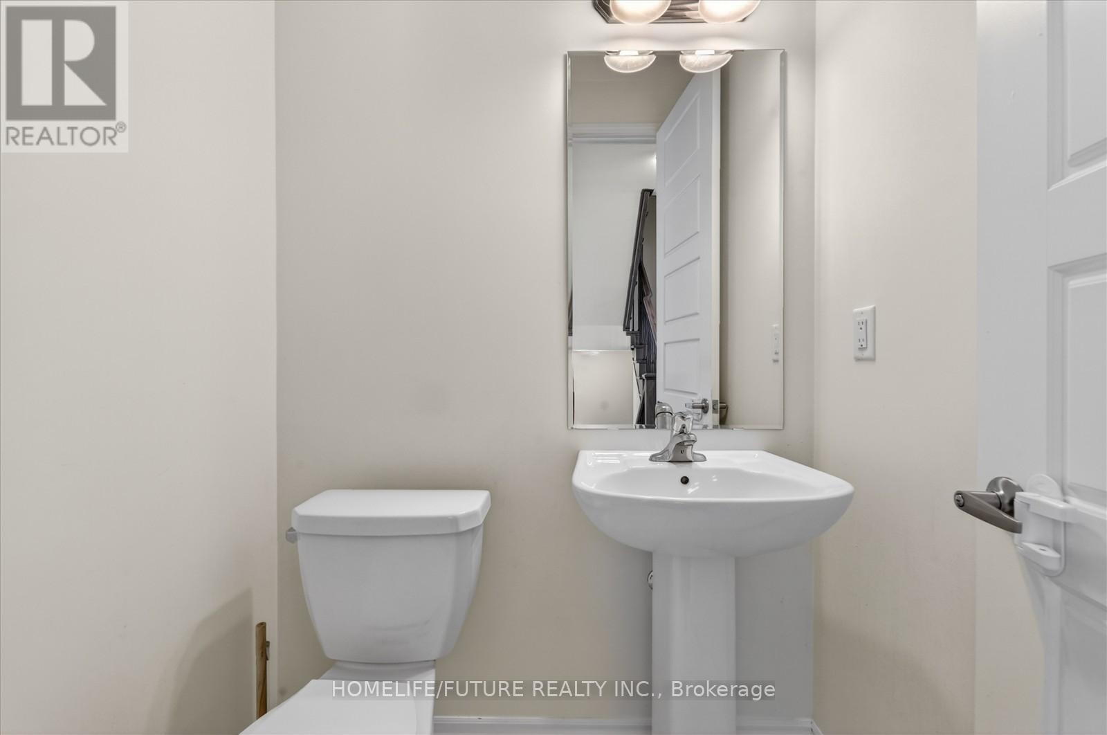 3217 Brigadier Avenue, Pickering, Ontario  L1X 0N4 - Photo 16 - E13099736