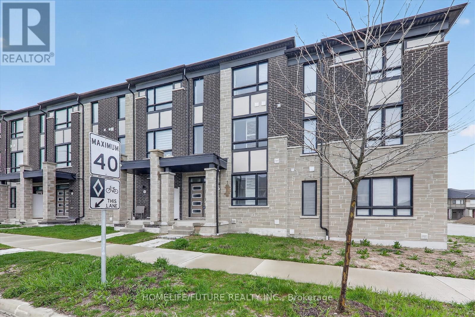 3217 Brigadier Avenue, Pickering, Ontario  L1X 0N4 - Photo 2 - E13099736