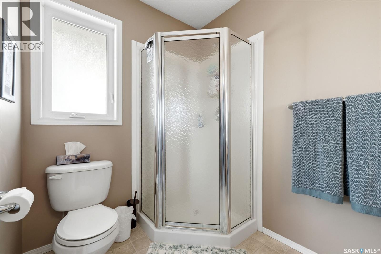 10290 Wascana Estates, Regina, Saskatchewan  S4V 2X3 - Photo 22 - SK035337