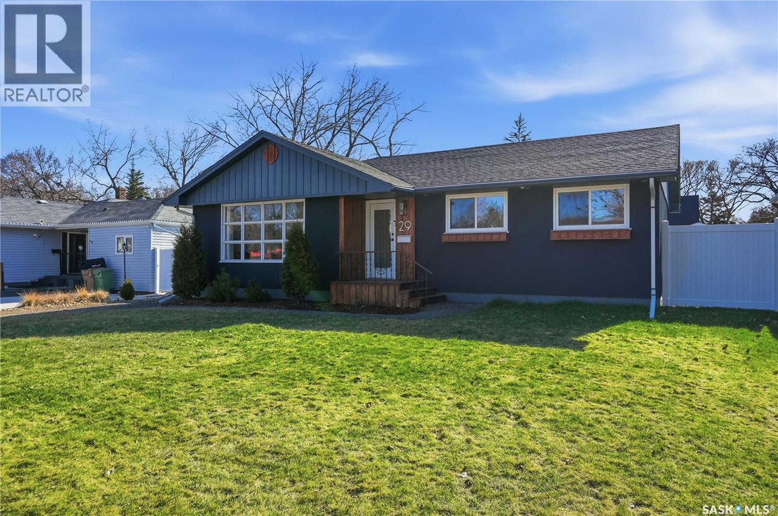 29 Scott STREET, Regina, Saskatchewan