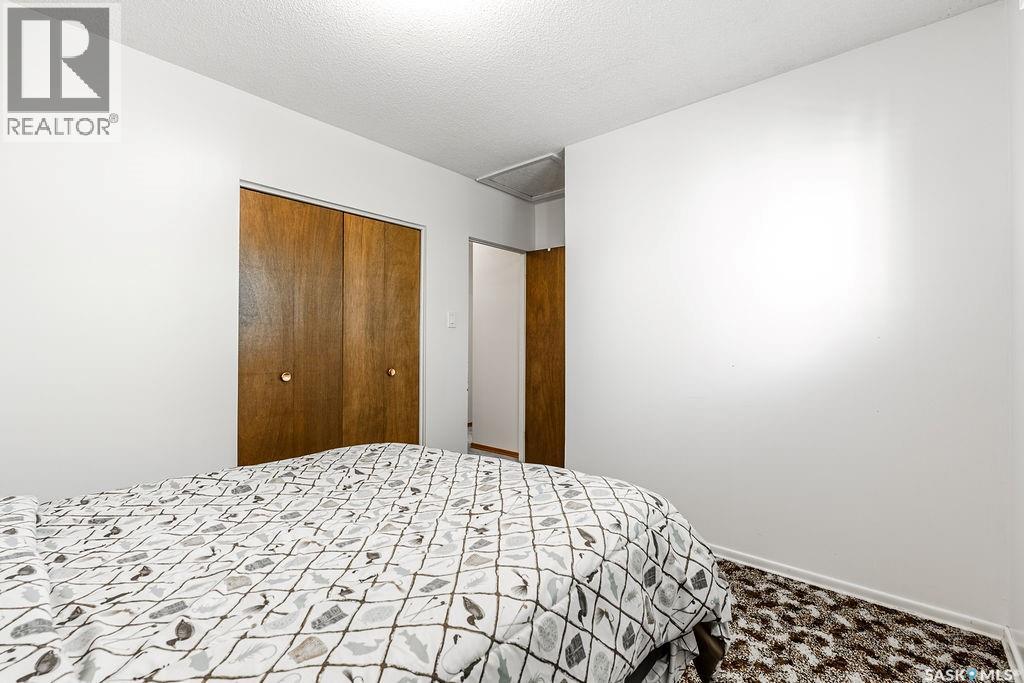 211 2nd Street E, Langham, Saskatchewan  S0K 2L0 - Photo 16 - SK035201