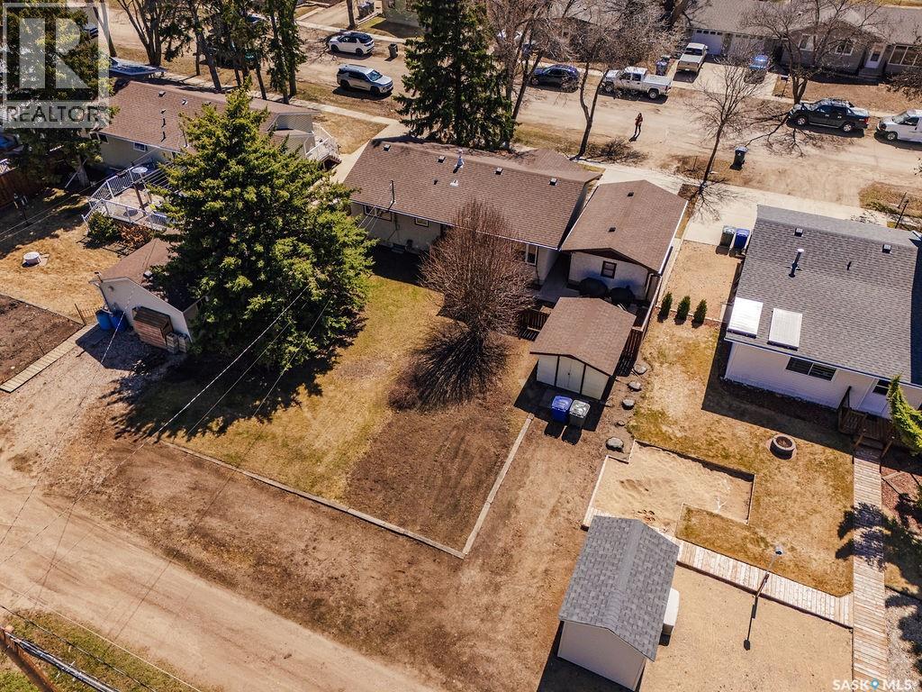 211 2nd Street E, Langham, Saskatchewan  S0K 2L0 - Photo 40 - SK035201