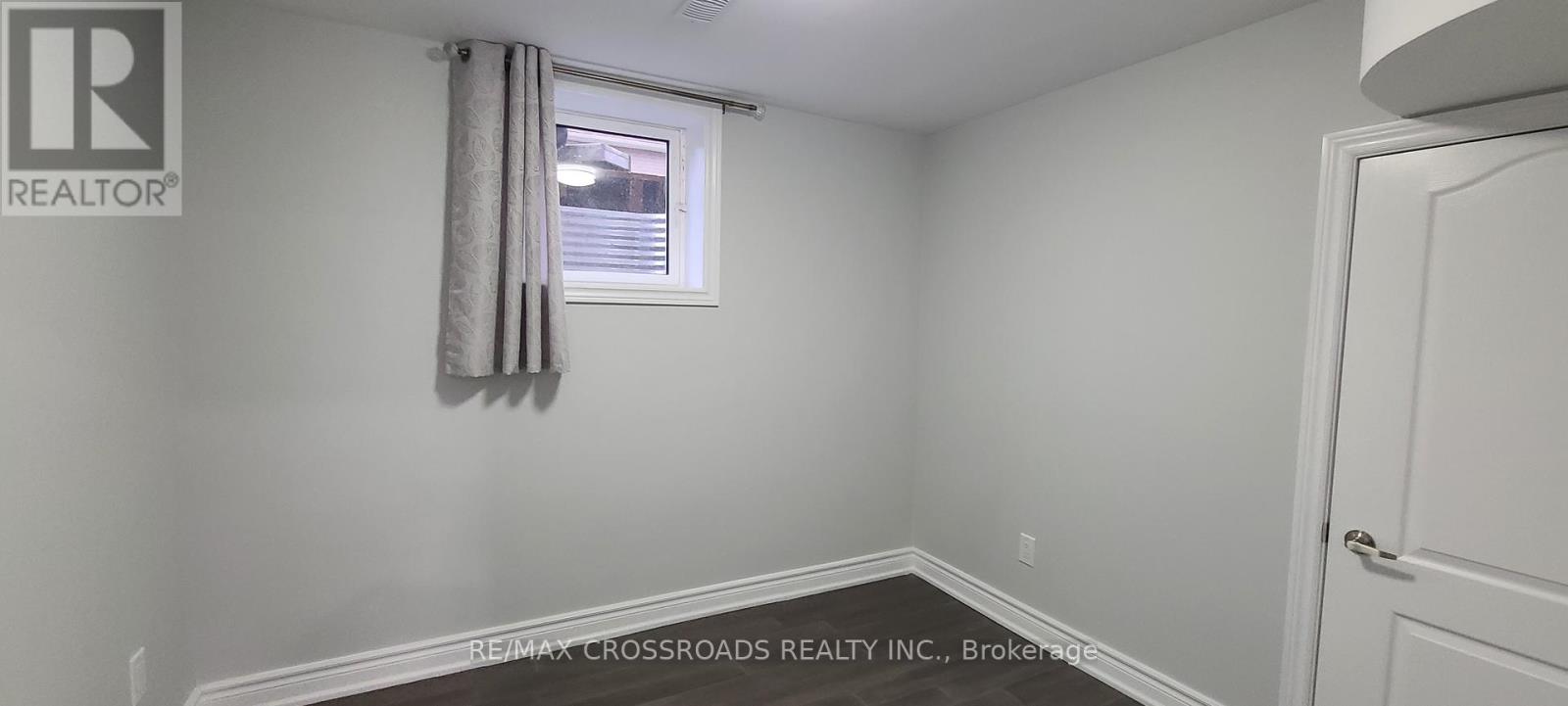 69 Bluebell Crescent, Whitby, Ontario  L1P 1L3 - Photo 7 - E13099258
