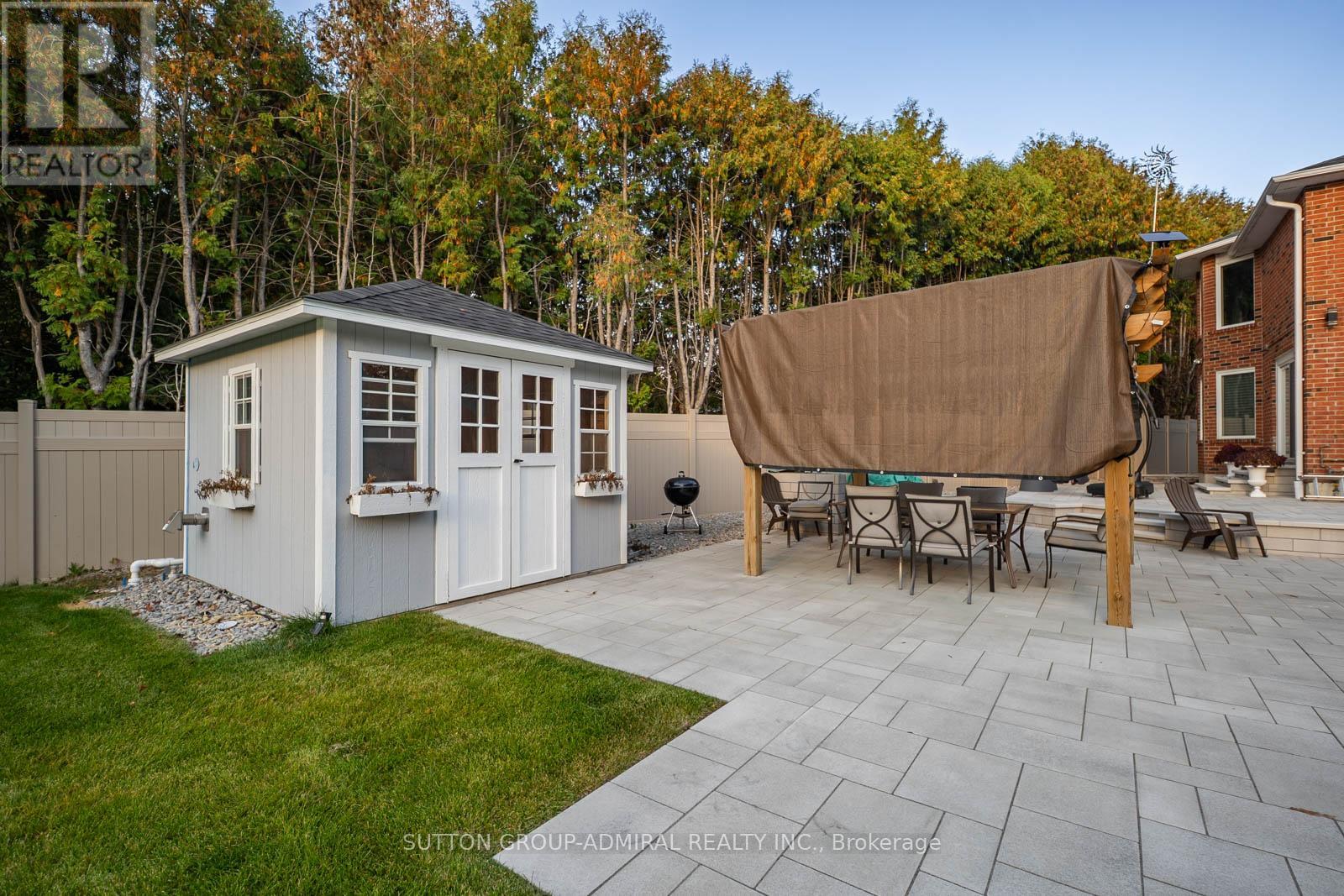 8 Beaufort Hills Road, Richmond Hill, Ontario  L4E 2N5 - Photo 37 - N13099658