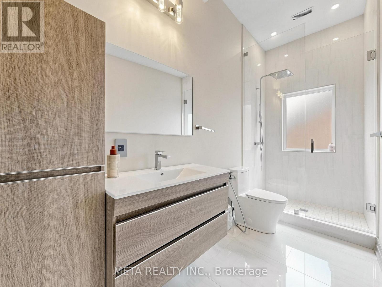 17 Arband Avenue, Vaughan (Patterson), Ontario  L6A 0T5 - Photo 25 - N13099662