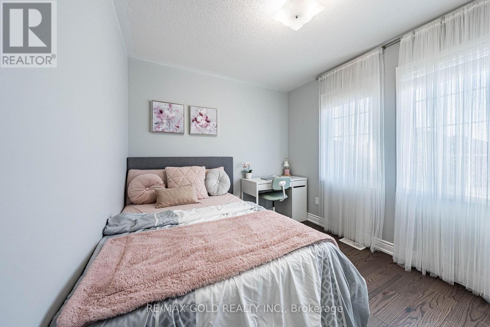 40 Hollingsworth Circle, Brampton, Ontario  L7A 0J7 - Photo 32 - W13099632