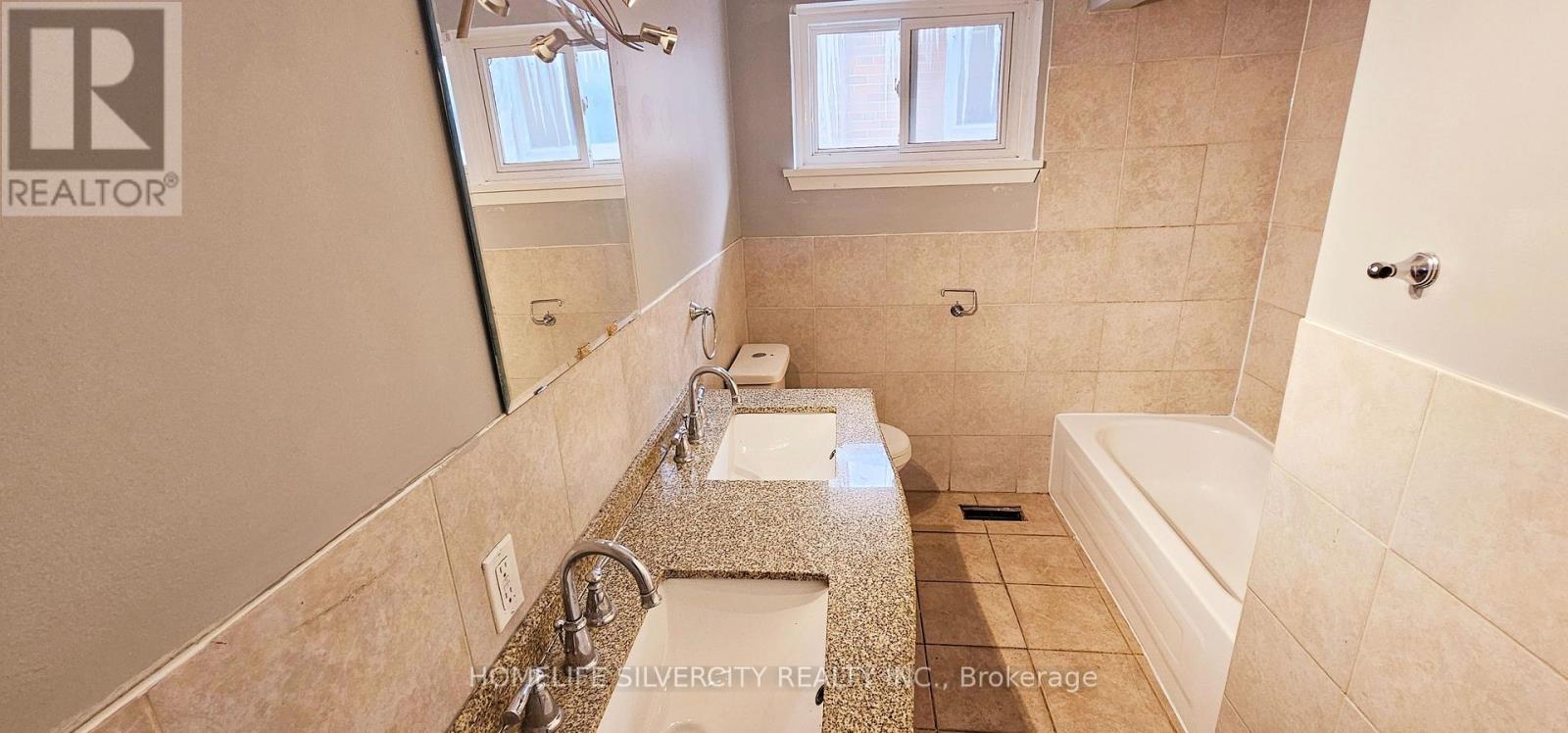 Upper - 31 Windermere Court, Brampton, Ontario  L6X 2L5 - Photo 21 - W13099672