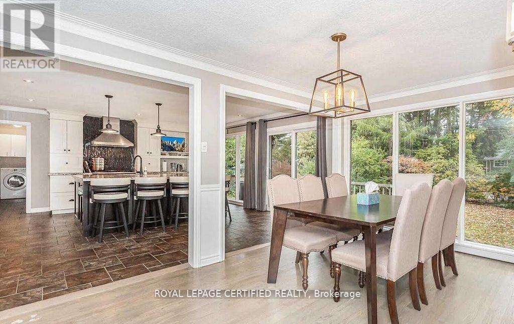 1466 Seagram Avenue, Oakville, Ontario  L6L 1X1 - Photo 10 - W13099698