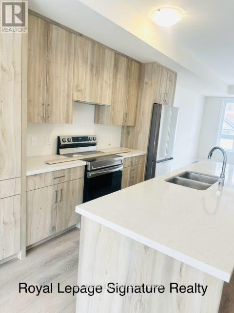 1322 Kobzar Drive, Oakville, Ontario  L6M 5R2 - Photo 16 - W13099718