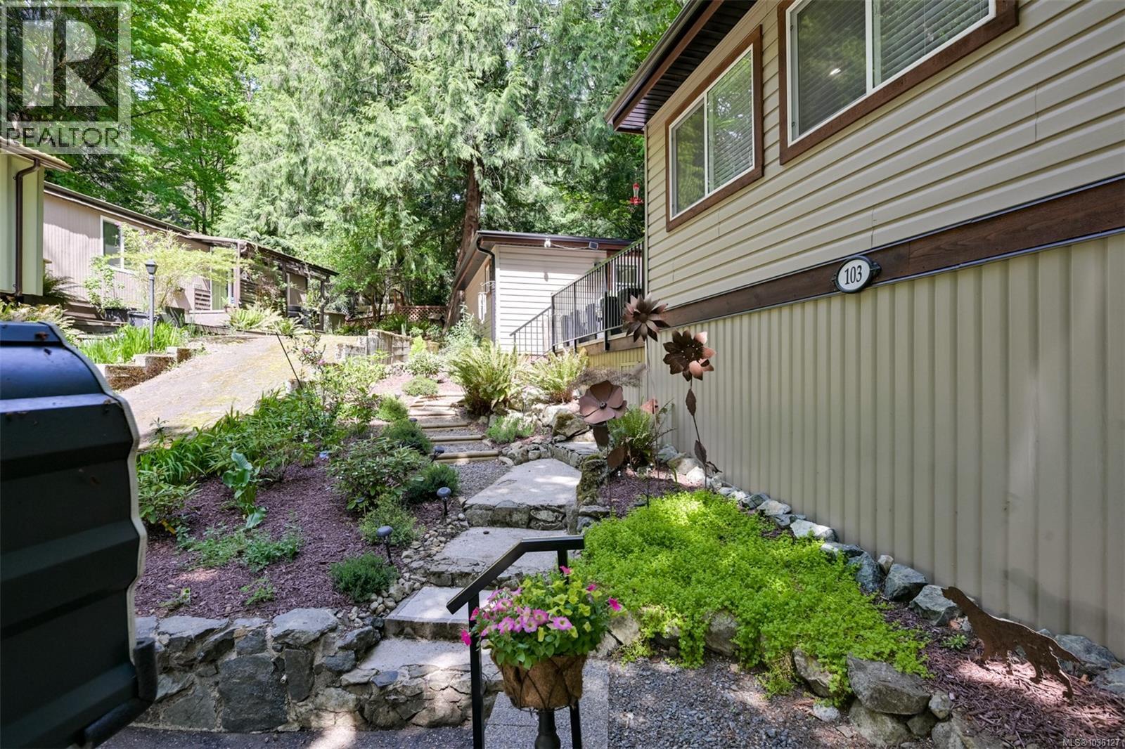 103 2500 Florence Lake Rd, Langford, British Columbia  V9B 4H2 - Photo 41 - 1036127