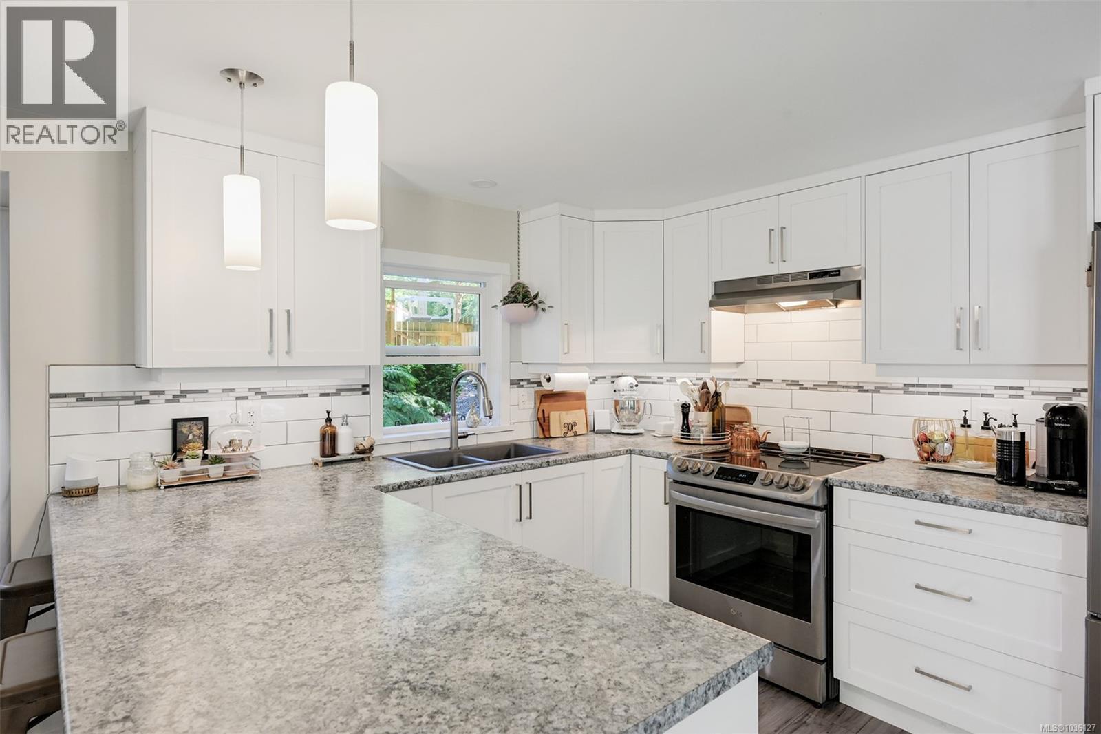 103 2500 Florence Lake Rd, Langford, British Columbia  V9B 4H2 - Photo 6 - 1036127