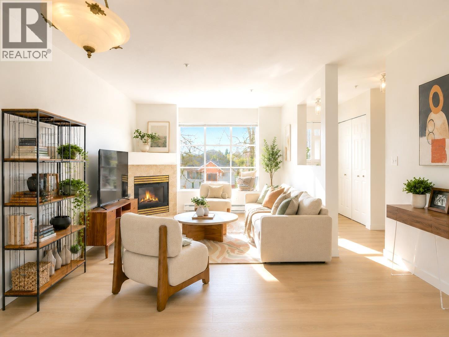 3305 Clive Avenue, Vancouver, British Columbia  V5R 4V4 - Photo 3 - R3120883