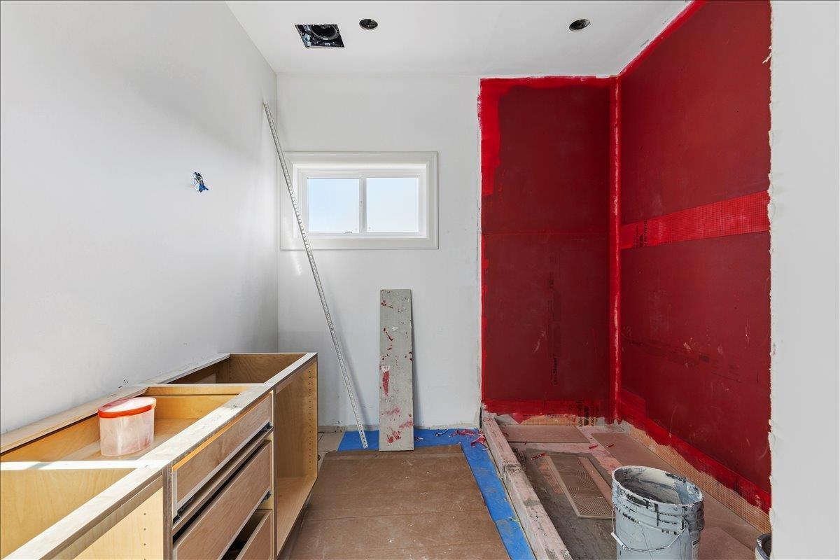 33203 Pinchbeck Avenue, Mission, British Columbia  V2V 6X9 - Photo 12 - R3121120