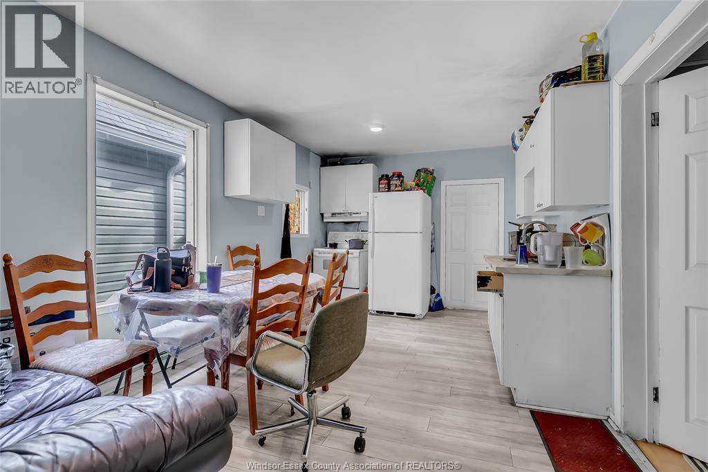 541 Bridge Avenue, Windsor, Ontario  N9B 2M3 - Photo 7 - 26010402