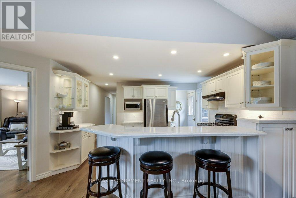 121 Elgin Street, Hamilton, Ontario  L0R 2H0 - Photo 12 - X13099666