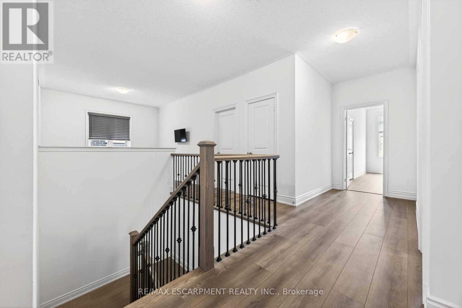 20 Zimmerman Gardens, Hamilton, Ontario  L8B 1Y9 - Photo 23 - X13099680