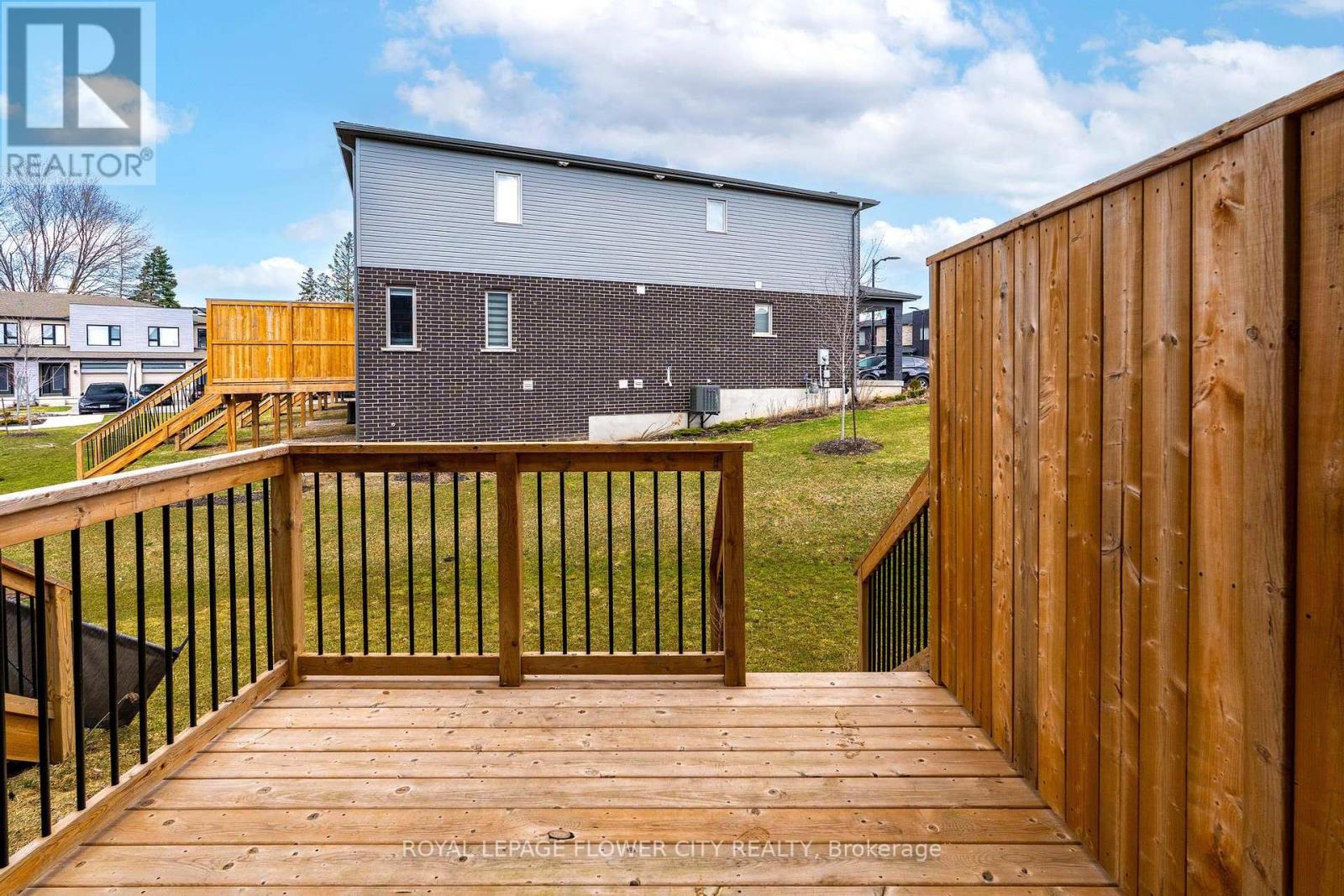 87 Pony Way, Kitchener, Ontario  N2R 0R8 - Photo 31 - X13099752