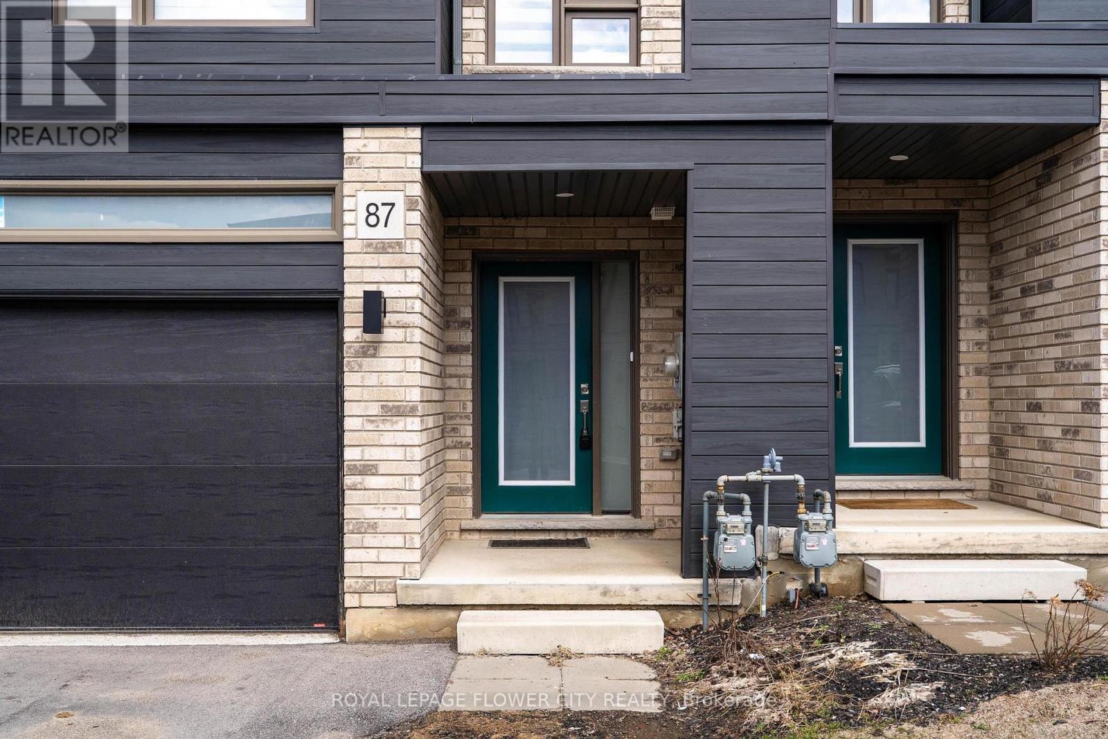 87 Pony Way, Kitchener, Ontario  N2R 0R8 - Photo 5 - X13099752