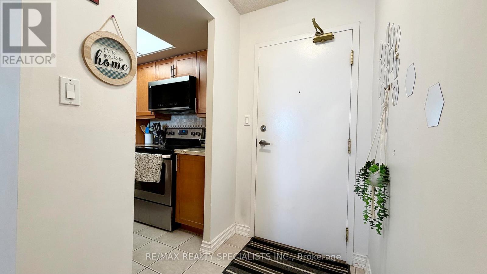 520 - 1001 Cedarglen Gate, Mississauga, Ontario L5C 4R2 - Photo 10 - W13089798