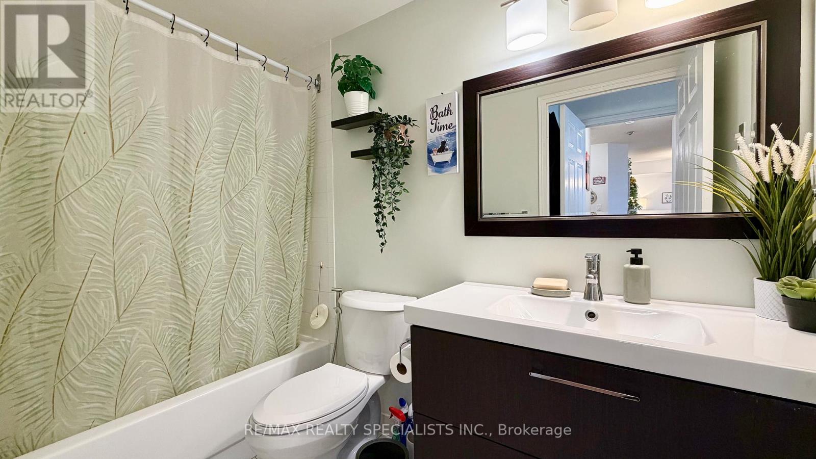 520 - 1001 Cedarglen Gate, Mississauga, Ontario L5C 4R2 - Photo 18 - W13089798