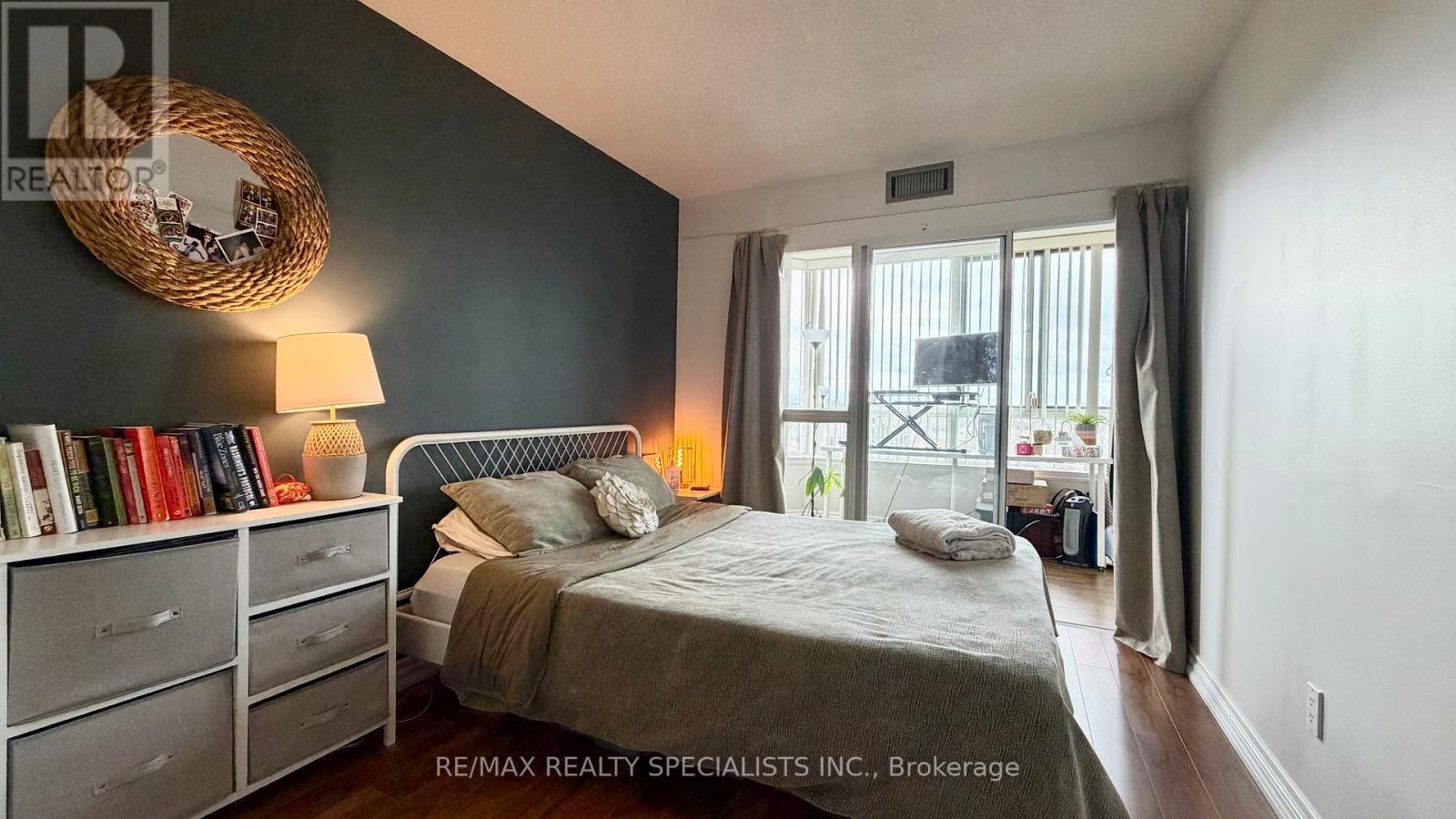 520 - 1001 Cedarglen Gate, Mississauga, Ontario L5C 4R2 - Photo 19 - W13089798