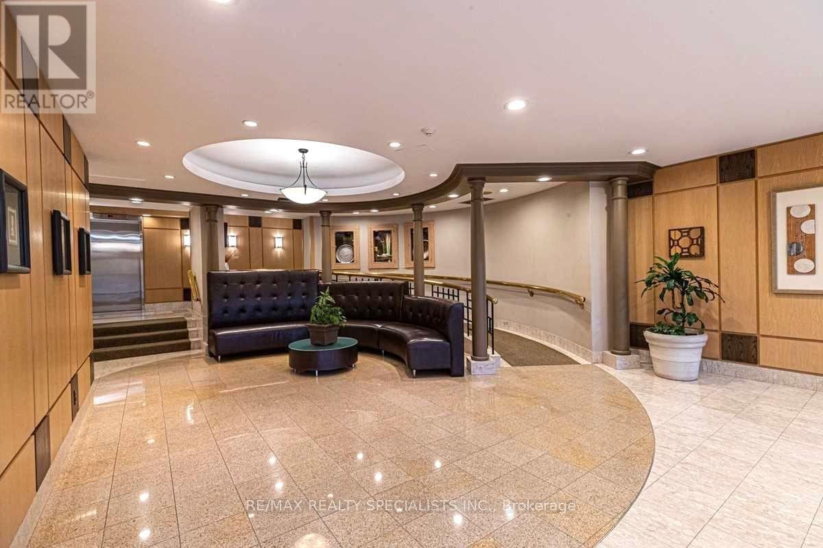 520 - 1001 Cedarglen Gate, Mississauga, Ontario L5C 4R2 - Photo 31 - W13089798