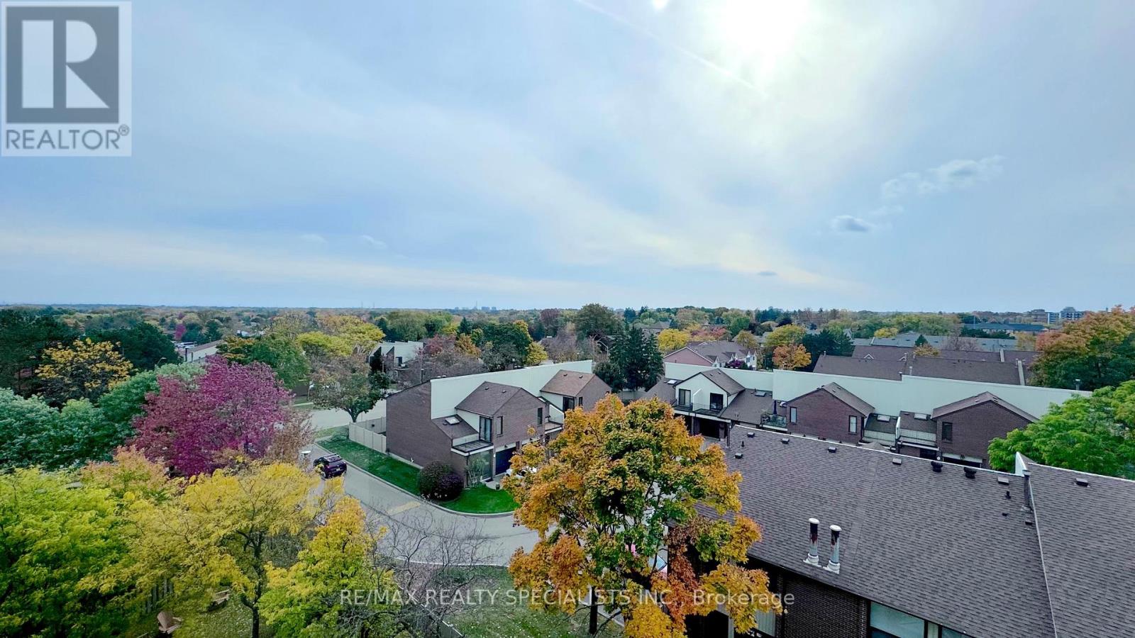 520 - 1001 Cedarglen Gate, Mississauga, Ontario L5C 4R2 - Photo 27 - W13089798