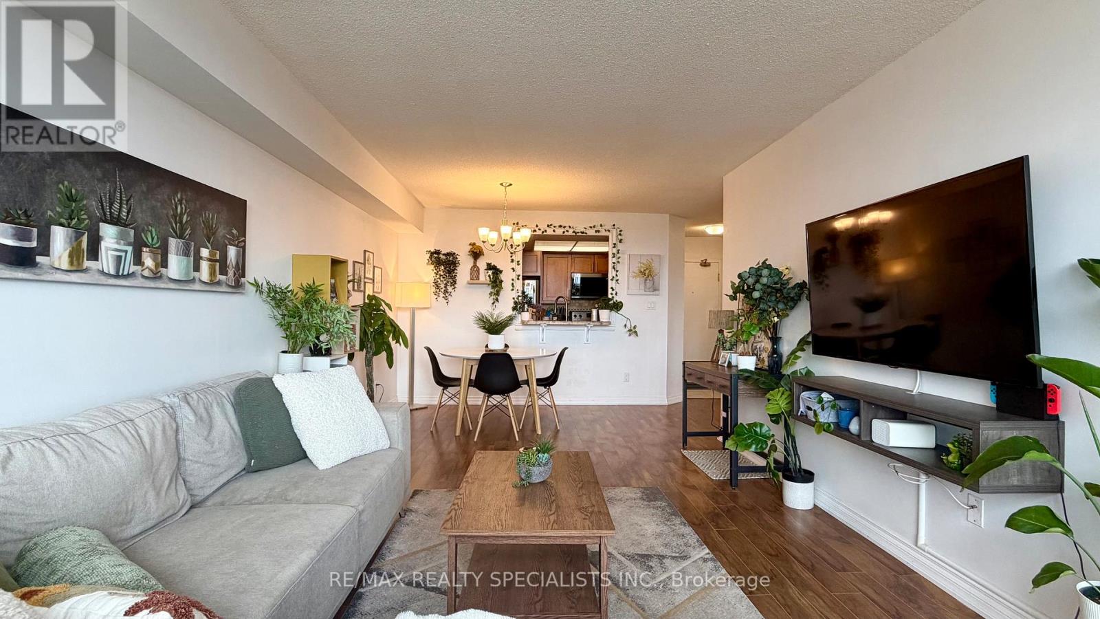 520 - 1001 Cedarglen Gate, Mississauga, Ontario L5C 4R2 - Photo 9 - W13089798