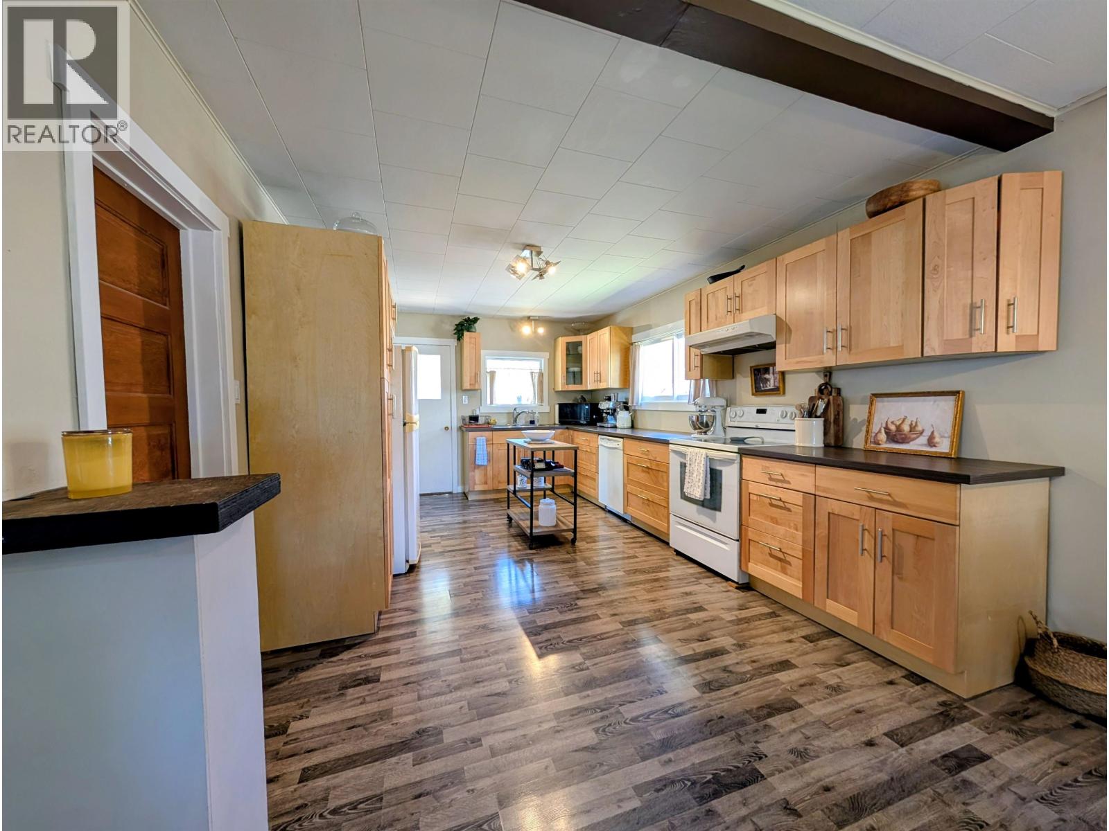 3923 First Avenue, Smithers, British Columbia  V0J 2N0 - Photo 9 - R3120823