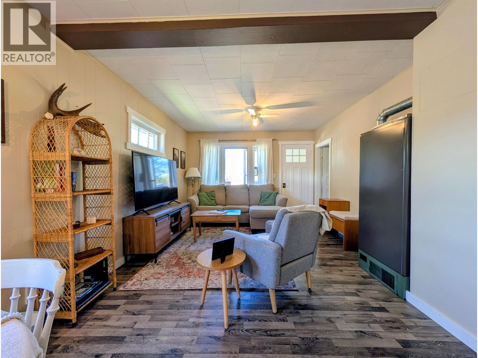 3923 First Avenue, Smithers, British Columbia  V0J 2N0 - Photo 4 - R3120823